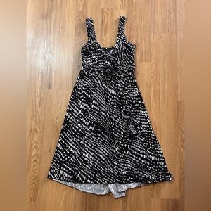 Enfocus Studio Black & White Patterned Dress – Women’s Size 8 Elegant Occasion